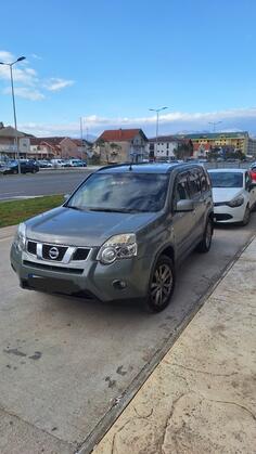 Nissan - X-Trail