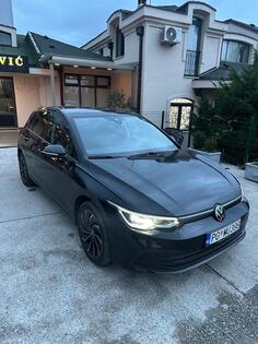 Volkswagen - Golf 8