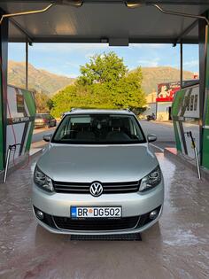 Volkswagen - Touran - 2.0 tdi