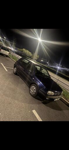 Volkswagen - Golf 3 - 1,6benzin