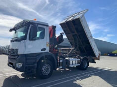Mercedes Benz - Arocs 1833 tipper truck / kran / kiper / LA2647