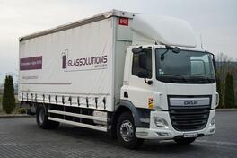 DAF - CF 290 Kamion sa kliznom ceradom + Rampa / IMP-4100