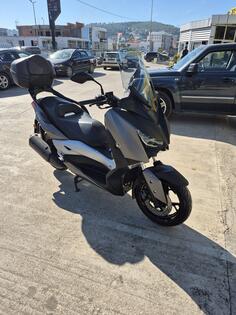 Yamaha - X MAX