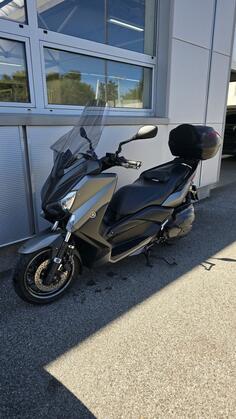 Yamaha - X max