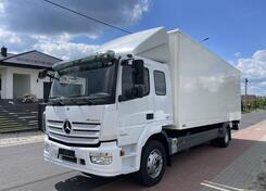 Mercedes Benz - Atego 1630 kamion furgon + rampa / LTK482