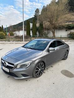 Mercedes Benz - CLA 180 - 1.6