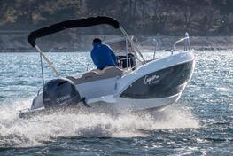 Ad boats - Cayman 585