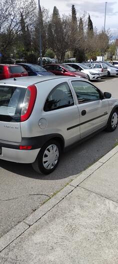 Opel - Corsa - 1.2 benzin