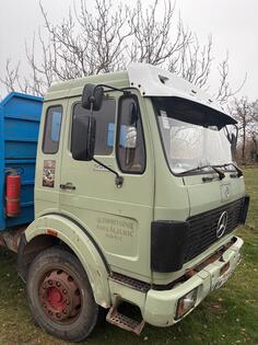 Mercedes Benz - 2226