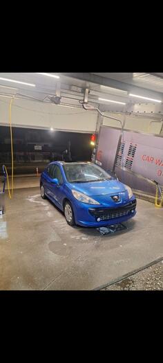 Peugeot - 207 - 1,6 hdi