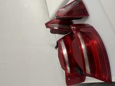 Oba stop svjetla za Audi - A5    - 2009