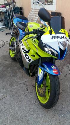 Honda - CBR600RR