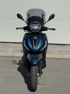 Piaggio - Beverly 300 hpe