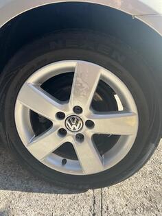 Fabričke felne i 5x112 16ce org VW i NEXEN 205 55 16 gume
