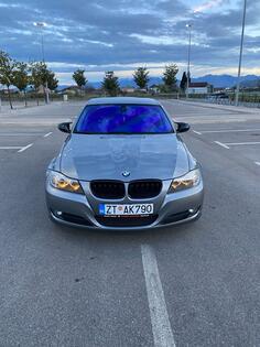 BMW - 318 - E90