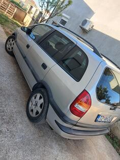 Opel - Zafira - 2 o 74