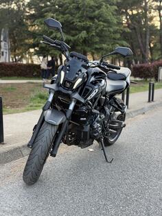 Yamaha - MT-07