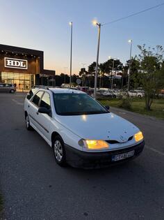 Renault - Laguna - 2.2d