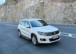 Volkswagen - Tiguan - 2.0
