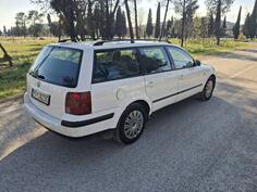 Volkswagen - Passat - 1900