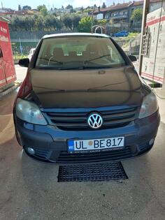 Volkswagen - Golf 5 - Plus 2.0 TDI