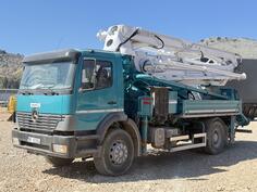 Mercedes Benz - 1828