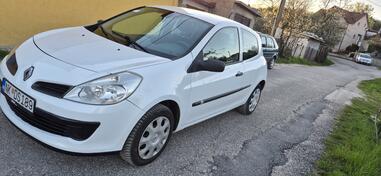 Renault - Clio - 1.5 dci