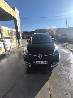 Renault - Grand Scenic - 1.5 dci