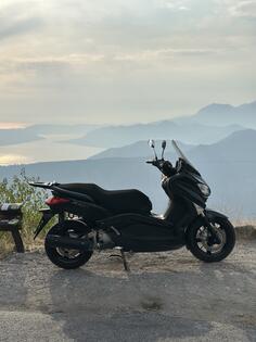 Yamaha - X-Max