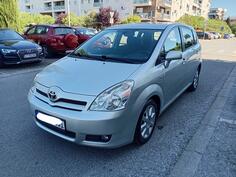 Toyota - Corolla Verso - 2.2 dizal