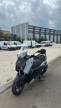 Yamaha - X-Max Tech Max 300