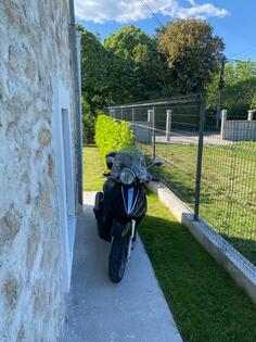 Piaggio - Beverly Cruiser 250ie