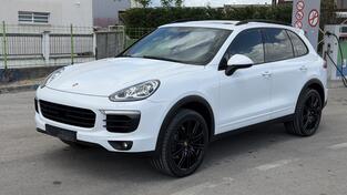 Porsche - Cayenne - 3.0 V6