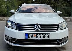 Volkswagen - Passat - 2,0 TDI BLUMOTION