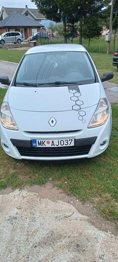 Renault - Clio - 1.5 dci