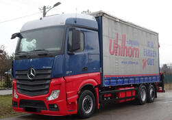 Mercedes Benz - Actros 2542 kamion sa kliznom ceradom + Kran / LTK857