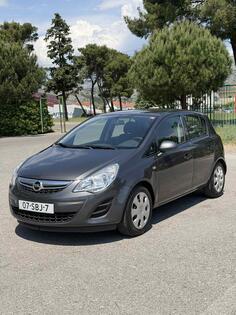 Opel - Corsa - 1300