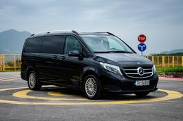 Mercedes Benz - V 250