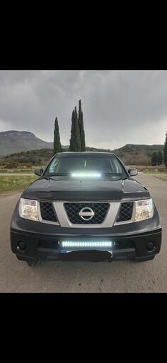 Nissan - Pathfinder - 2.5