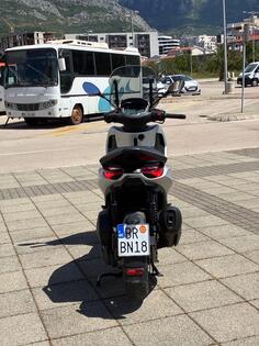 Piaggio - Beverly 300 S HPE