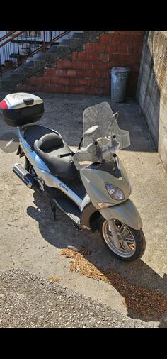 Yamaha - x sity
