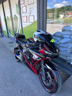 Yamaha - r6
