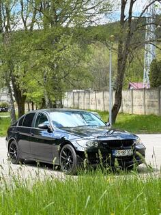 BMW - 320