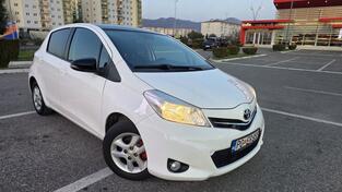 Toyota - Yaris - 1.0