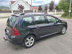 Peugeot - 307