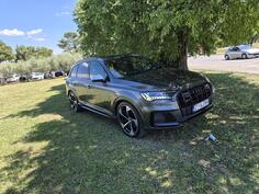 Audi - SQ7