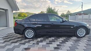 BMW - 320 - 320D