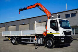 Iveco - STRALIS 19.310 / E6 / 19 EPAL / FASSI F135 kamion s ravnom platformom / MO3171