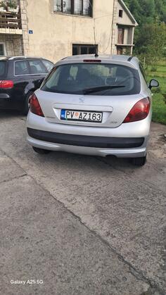 Peugeot - 207 - 1.6hdi