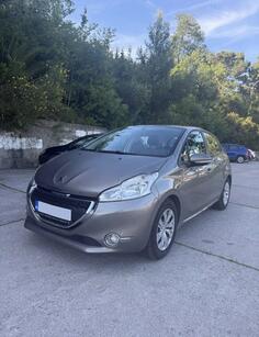 Peugeot - 208 - 1.2 VTI
